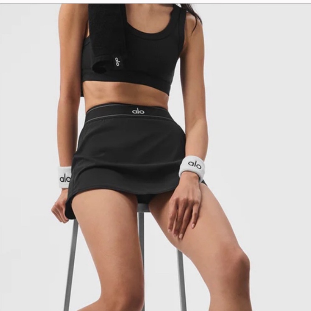 Alo skirt small black